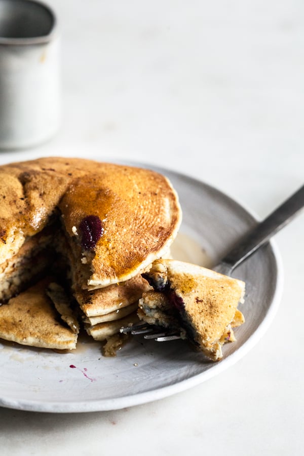 Easy Vegan Whole Wheat Blueberry Pancakes | The Full Helping