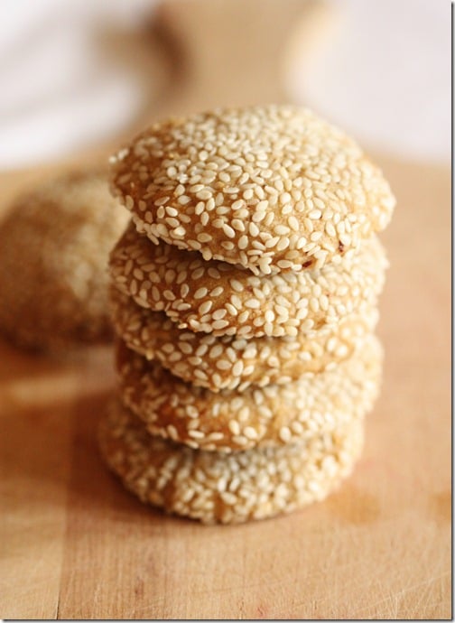 vegan sesame cookies