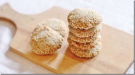 vegan sesame cookies