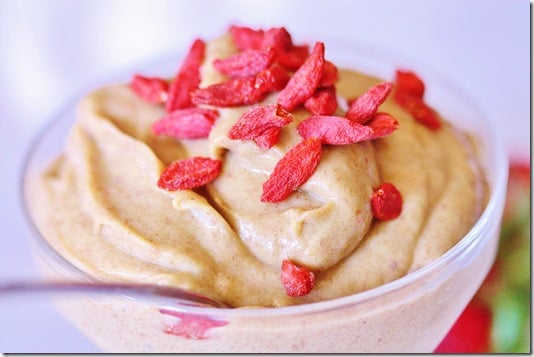 raw vegan strawberry vanilla pudding