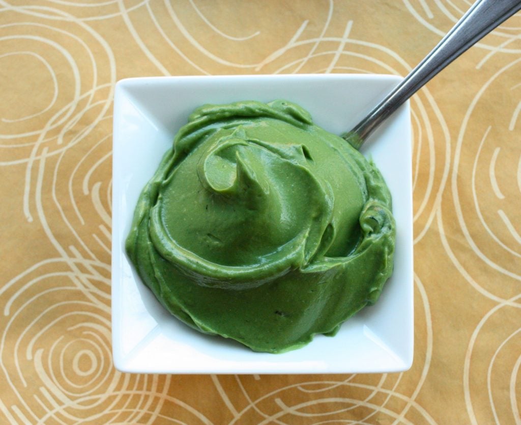 spirulina avocado pudding