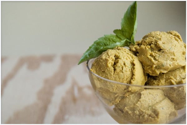 carrot-basil-raw-vegan-ice-cream-01