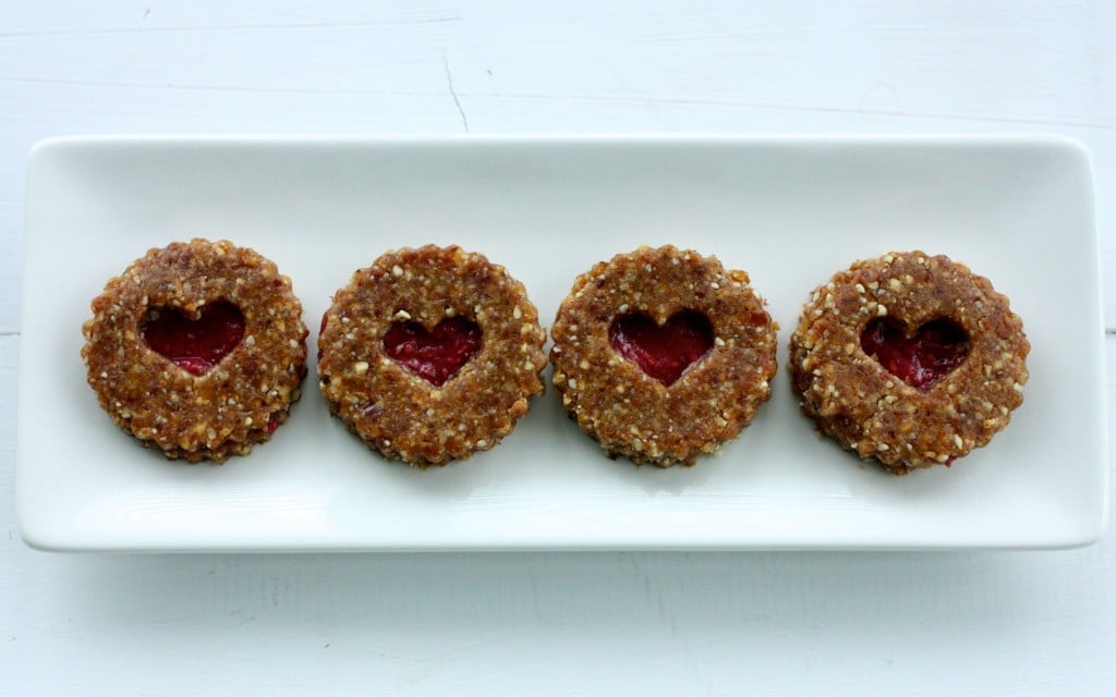 raw vegan linzer hearts 2