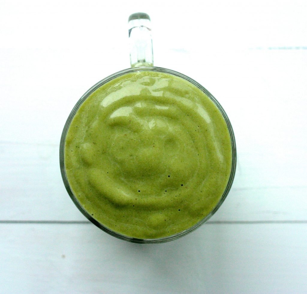 Matcha avocado vanilla smoothie 1