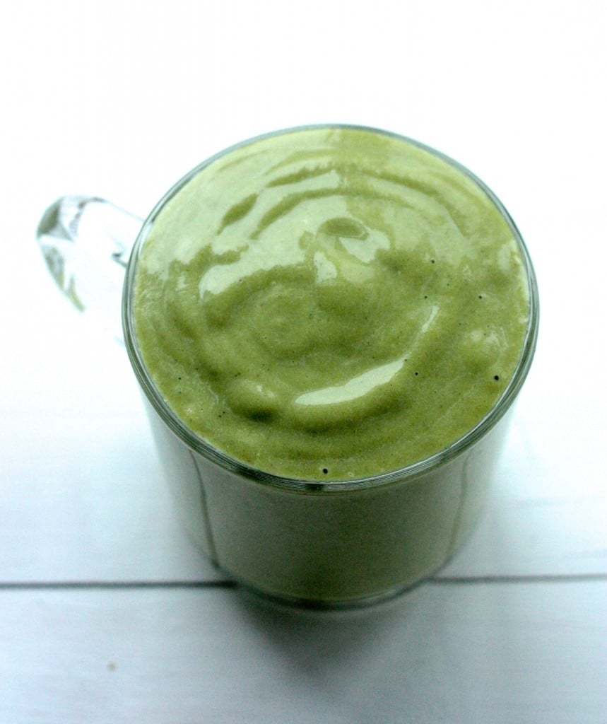 matcha avocado vanilla smoothie 3