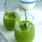 Avocado, grape, banana, and cilantro smoothie // Choosing Raw