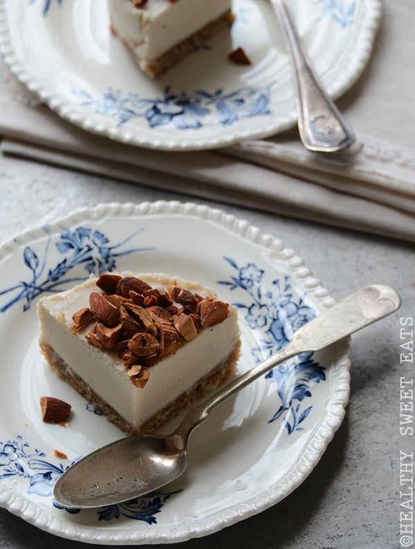 No-Bake-Mini-Vanilla-Almond-“Cheesecake”-2
