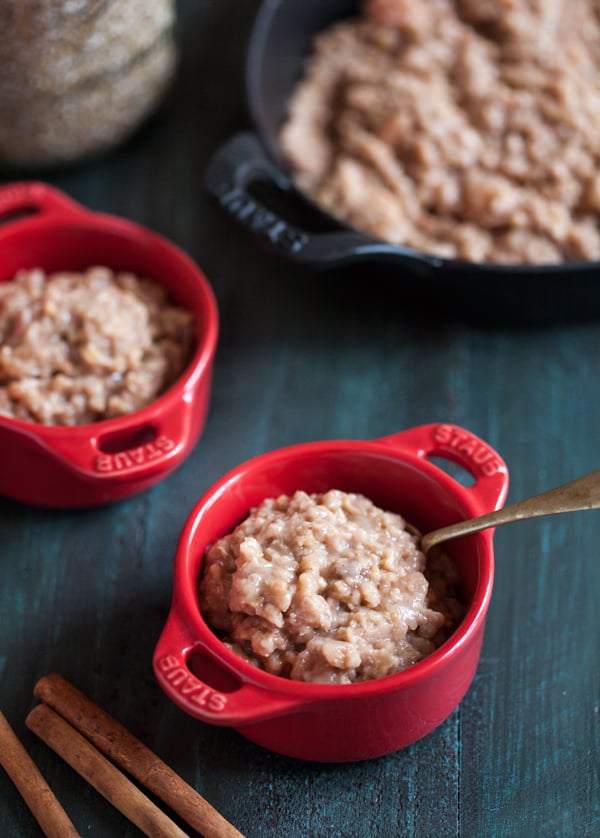 Vegan Slow Cooker Apple Pie Steel Cut Oats | The Full Helping