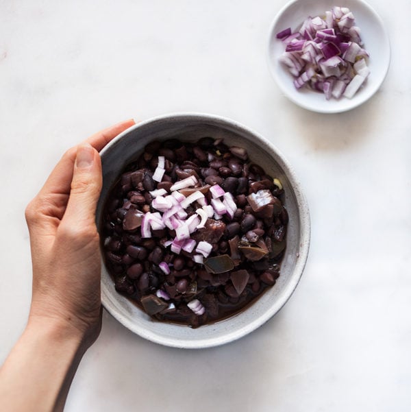 Easy Slow Cooker Cuban Black Beans - The Full Helping