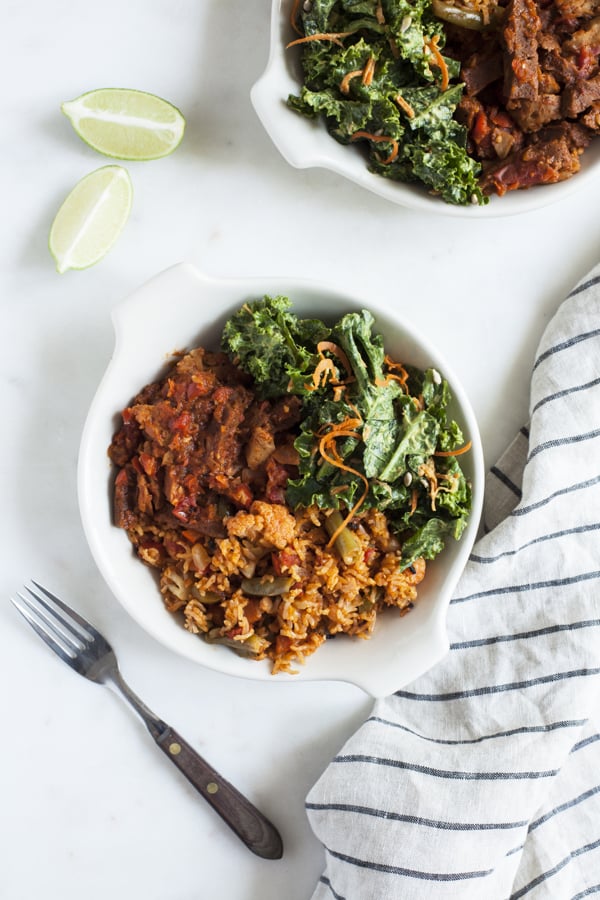 Spicy Seitan Sofrito Bowls | The Full Helping