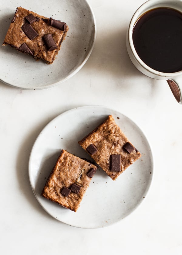 Vegan, Gluten Free Banana Bread Blondies | The Full Helping