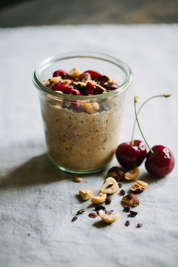 cocoa-hazelnut-overnight-oats-sweet-cherries-5