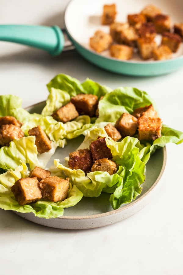 Spicy Peanut Tempeh Lettuce Wraps | The Full Helping