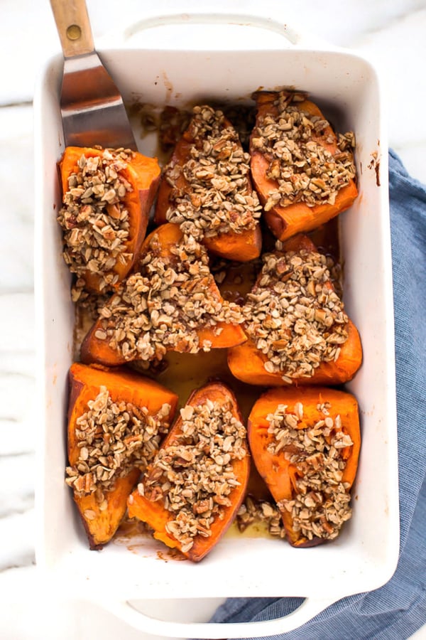 holiday-stuffed-sweet-potatoes-with-sunflower-pecan-crumble-2481-copy-3-682x1024