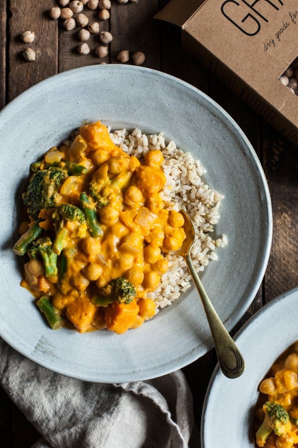 Pumpkin Chickpea Cashew Curry | The Full Helping