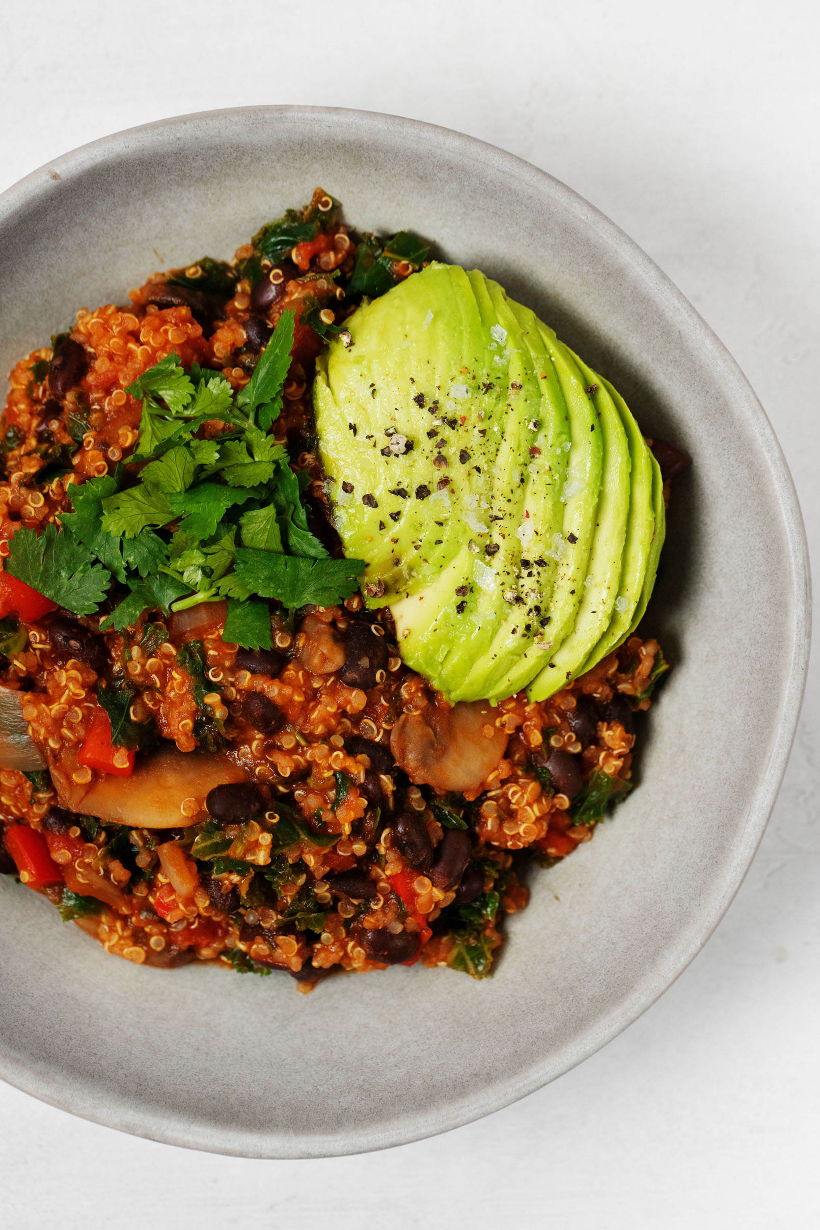A Beginner's Guide to Vegan Meal Prep: Black Bean Quinoa Chili-image