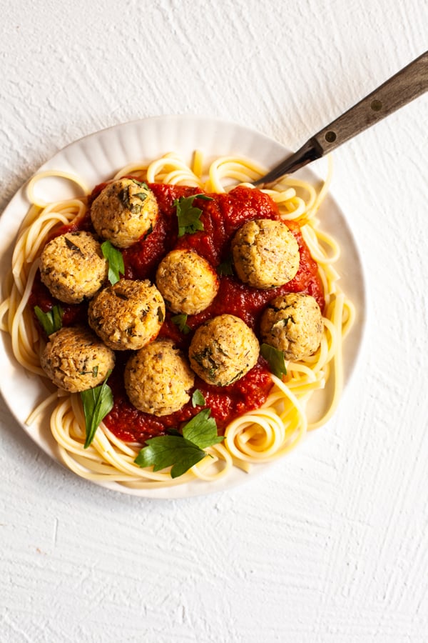 Tofu Bulgur Vegan Meatballs | The Full Helping Tofu Bulgur Vegan Meatballs | The Full Helping