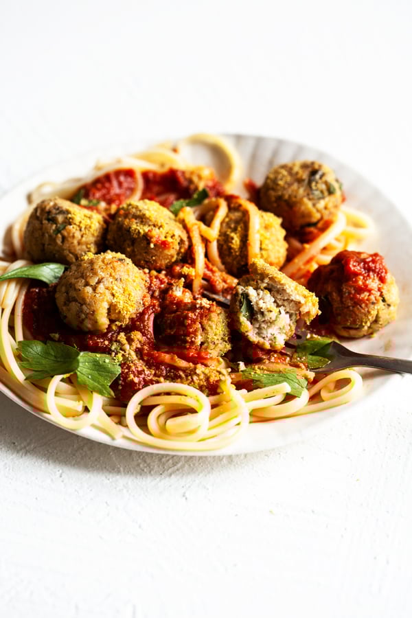Tofu Bulgur Vegan Meatballs | The Full Helping Tofu Bulgur Vegan Meatballs | The Full Helping