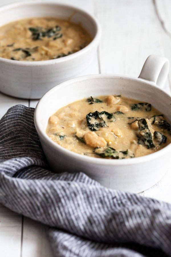 Creamy Vegan Tuscan White Bean Kale Soup | The Full Helping