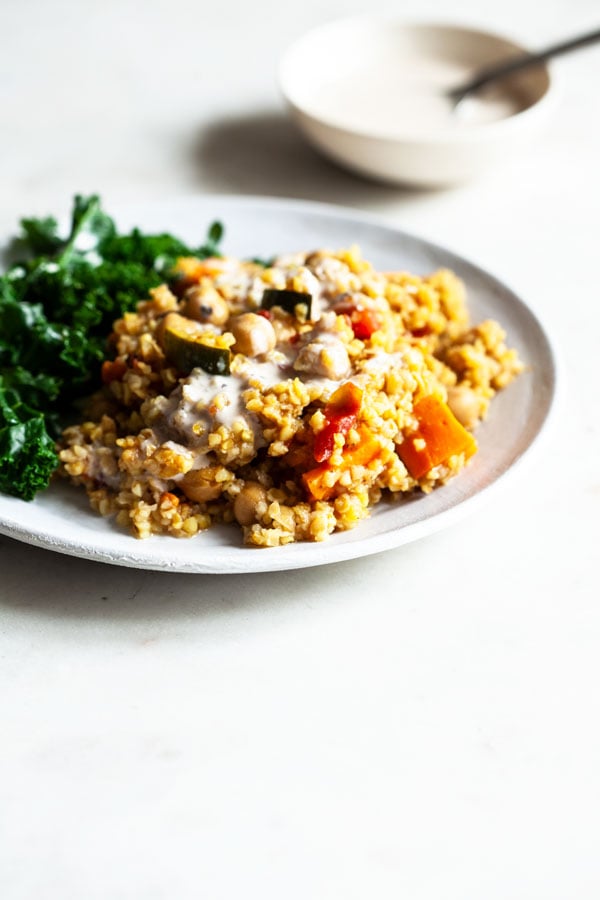 Simple Baked Bulgur & Chickpeas