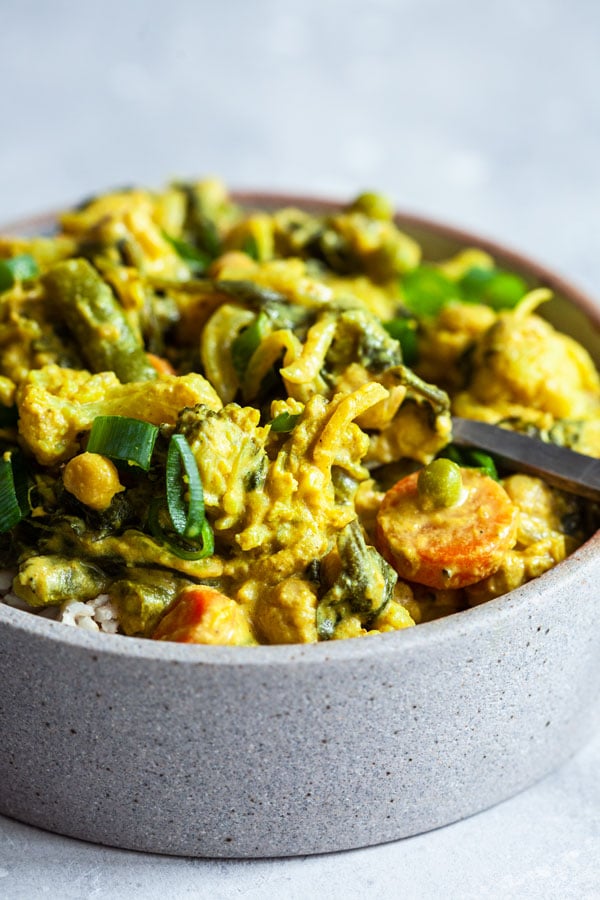 Vegan Chickpea Vegetable Korma | The Full Helping