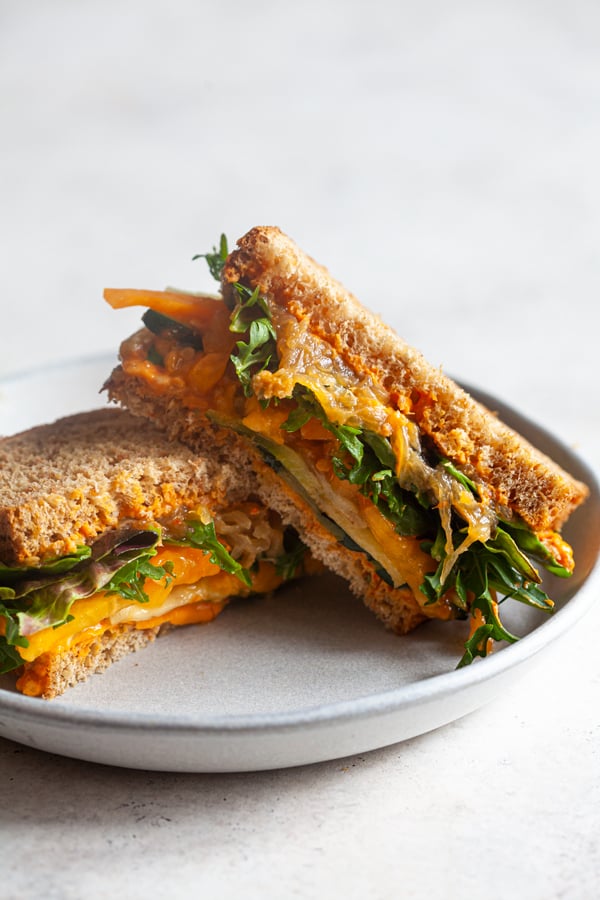 Creamy Sweet Potato & Roasted Red Pepper Spread