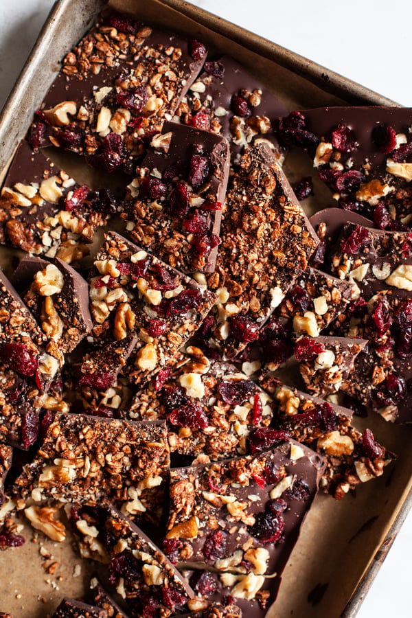 Vegan Dark Chocolate Granola Bark | The Full Helping