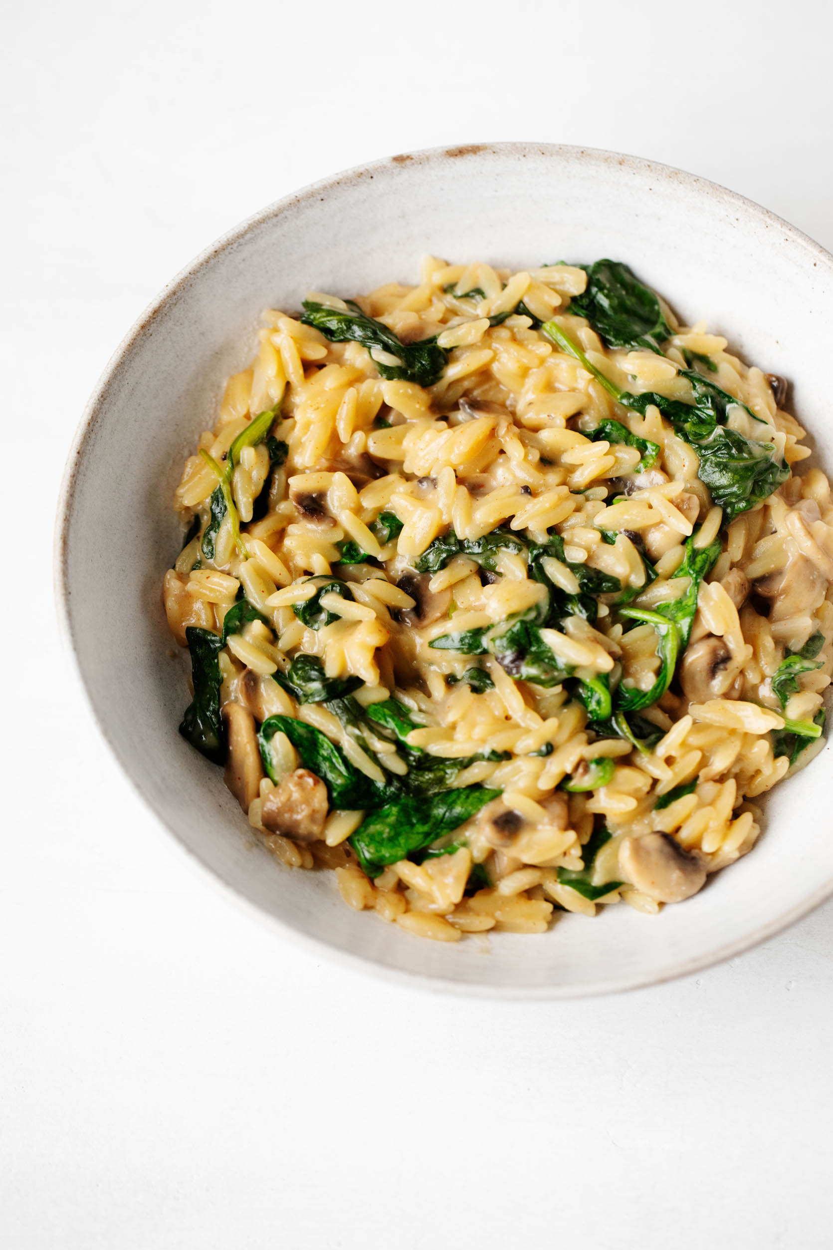 One-Pot Creamy Mushroom Spinach Orzo | The Full Helping