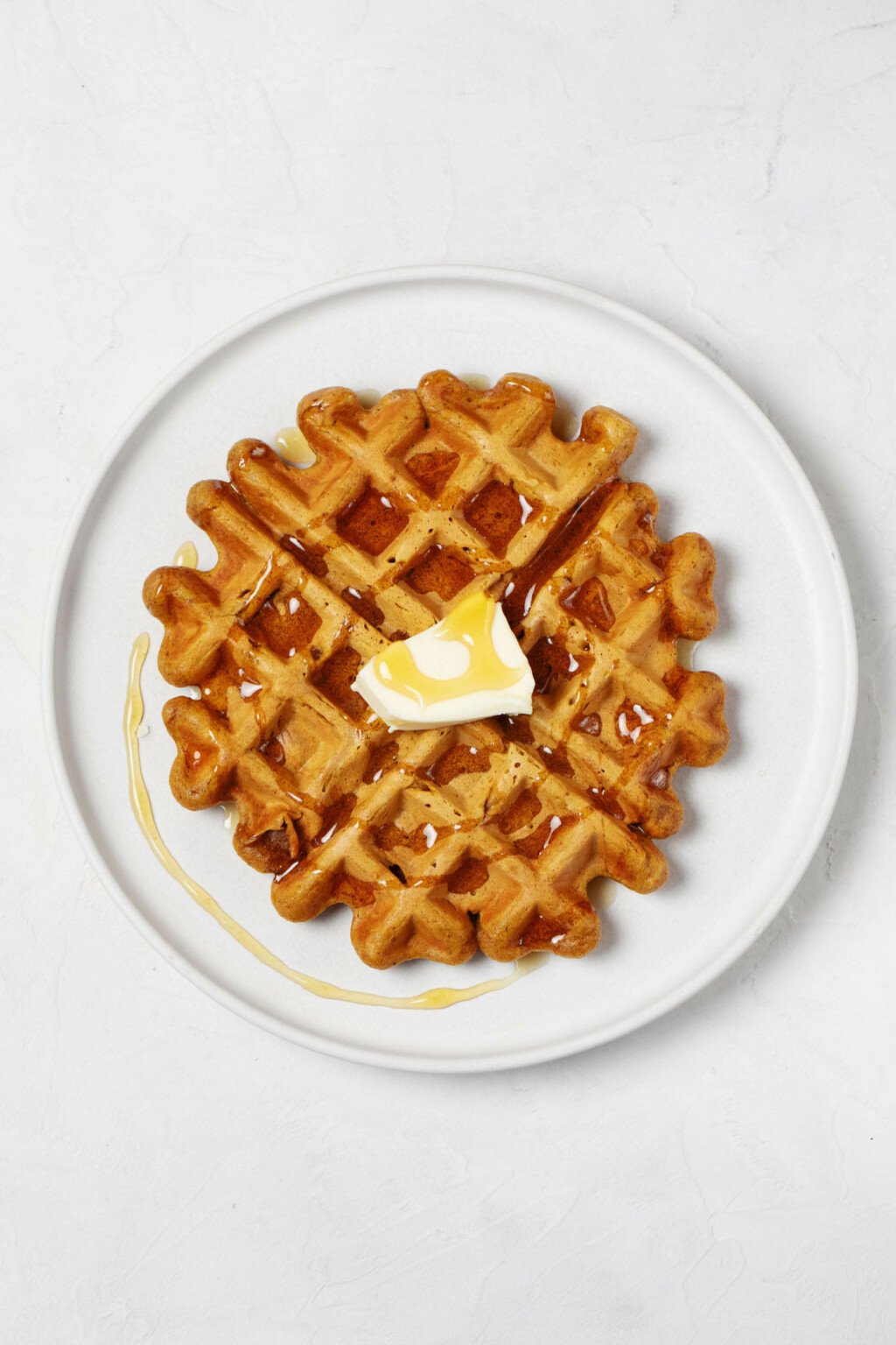 The Best Fluffy Vegan Pumpkin Waffles